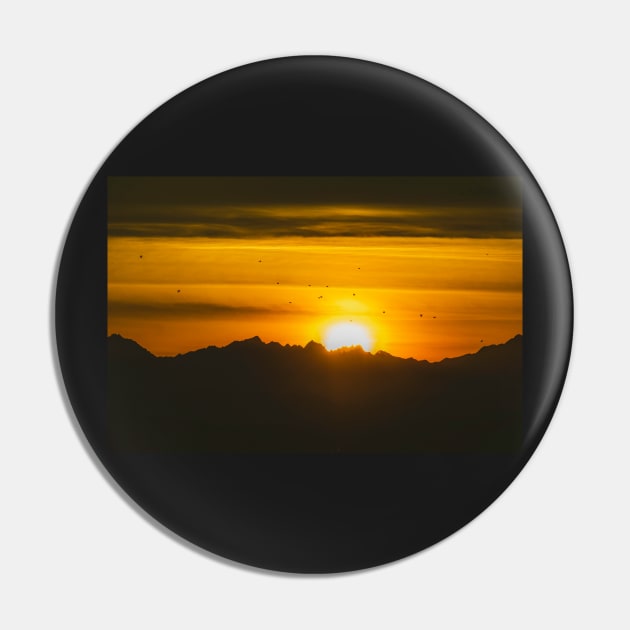 Sunset behind mountains Pin by Robtography