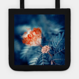 Acacia Flower Tote