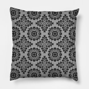 Flower ornament baroque 21102020 BW Pillow