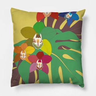 Tropical moody Pillow