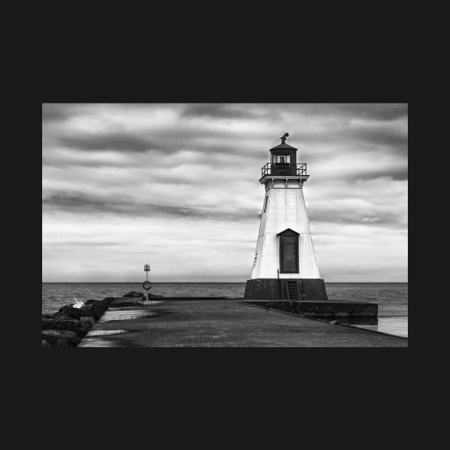 Port Dalhousie Lighthouse 1 B+W by jforno