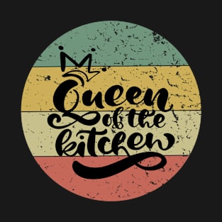 Queen of the Kitchen Retro Vintage Sunset Distressed T-Shirt