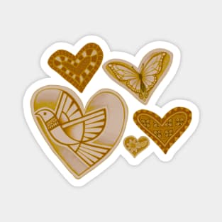 Love makes hearts take flight - gold Magnet