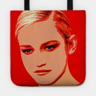 julia garner Tote