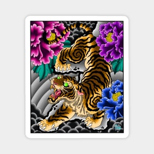 Tiger Inside Magnet