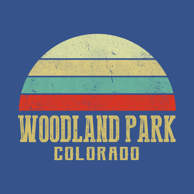 Disover COLORADO - Vintage Retro Sunset WOODLAND-PARK, CO - Woodland Park Colorado - T-Shirt