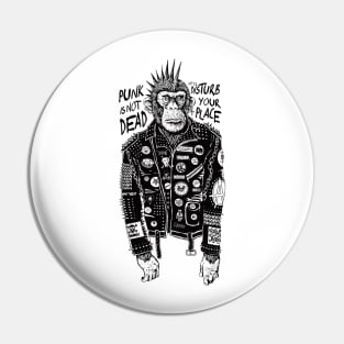 Punk is not dead Pin