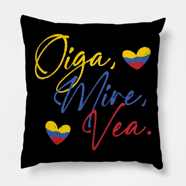 Oiga Mire Vea Pillow by verde