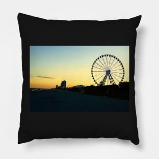 Ferris wheel Pillow