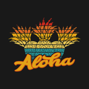 Women's Surfing Pineapple Hawaii Beach Retro Surfing Hawaiian Aloha T-Shirt