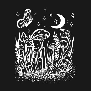 Wild Foliage Garden Witch Crystals, Mushrooms, Moth, Moon T-Shirt