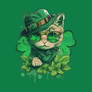 Saint Patricks Day Leprechaun Cat - Funny St Patrick's Day Saying Quote Gift ideas T-Shirt