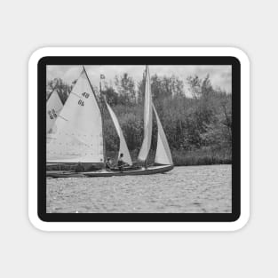 Racing boats on Wroxham Broad, Norfolk Magnet