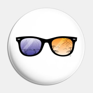 Sunglasses with Beach and Mountains Orange and Blue Pin