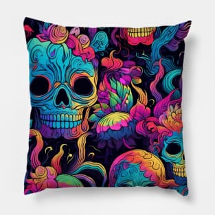 Psychedelic skulls in pattern Pillow