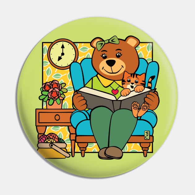 Maw Bear Reading to Cat Pin by Sue Cervenka