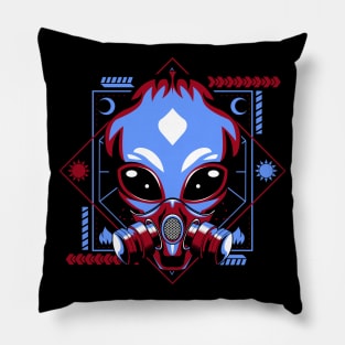 alien mask retro Pillow