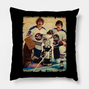 Gary Smith, 1979 in Winnipeg Jets (11 GP) Pillow