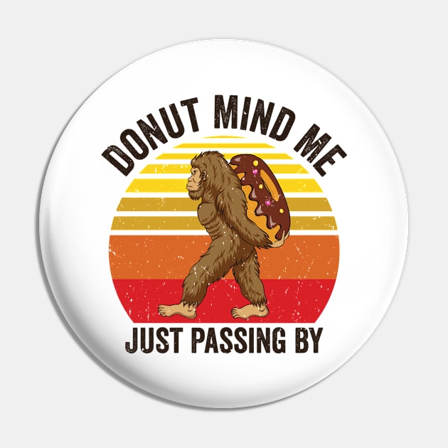 Bigfoot Sasquatch Jeti Donut Pin by Tom´s TeeStore