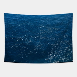 Deep blue ocean waves Tapestry