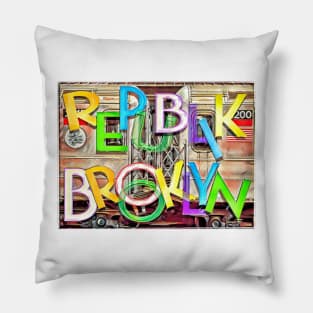 Republik Train Pillow