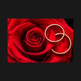 Valentine's Day Red Rose With Engagement Rings T-Shirt