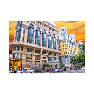 Madrid architecture. Gran Via T-Shirt