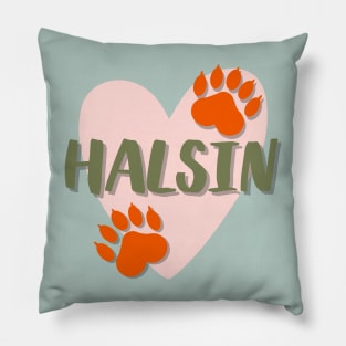 Halsin heart and bear paws pink Pillow