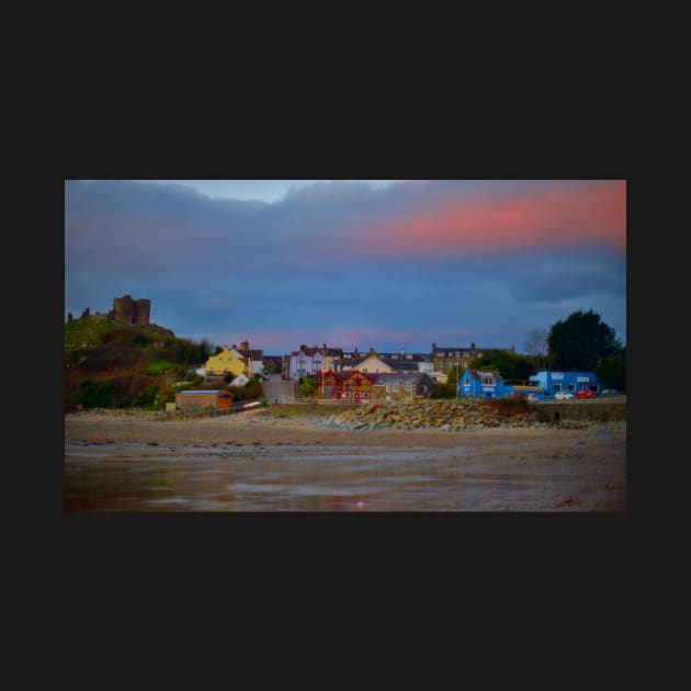 WINTER FIRST LIGHT OVER CRICCIETH by dumbodancer