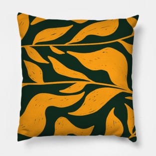 Gold leafs In the jungle Pillow