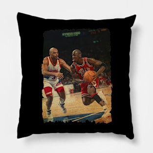 Charles Barkley vs Michael Jordan Vintage Pillow