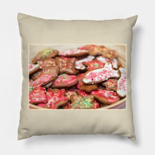 Plate full of christmas gingerbread background Pillow