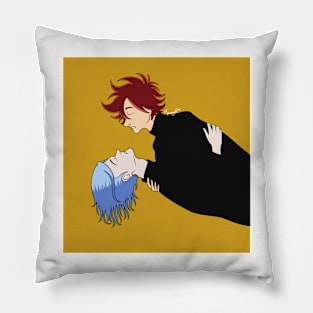 Reki and Langa as Ash and Eiji Pillow