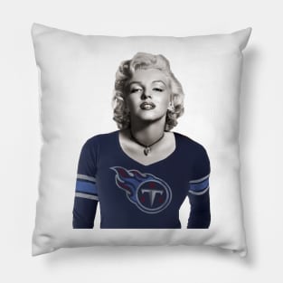 Marilyn Loves the Titans Pillow