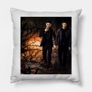 Malec holding hands Pillow