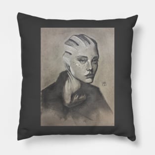 Liara T'soni Pillow