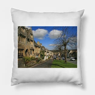 Burford Pillow