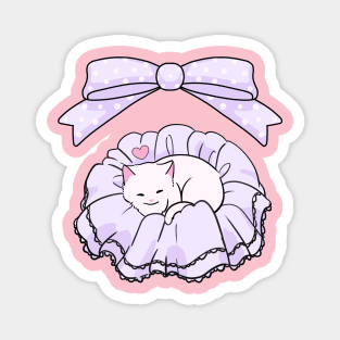 If I fits I sits petticoat edition Magnet