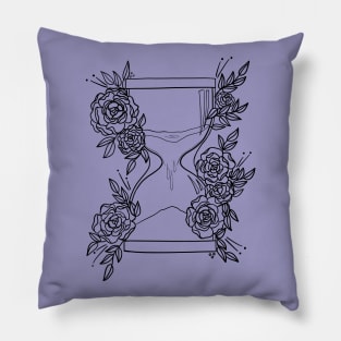Hourglass and roses black Pillow