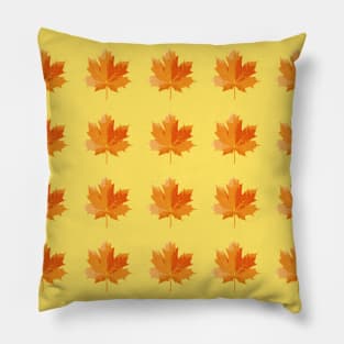 Maple leaves in autumn pattern Pillow