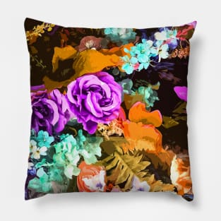 Beautiful detail / Watercolor flowers Pillow