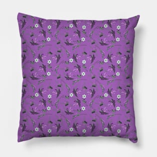 Floral pattern III Pillow