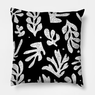 Sycamore Leaves / Minimalist Graphic Fan Artwork Design Pillow