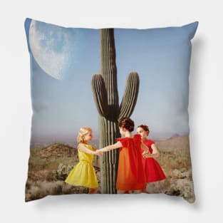 Dance in the desert Pillow