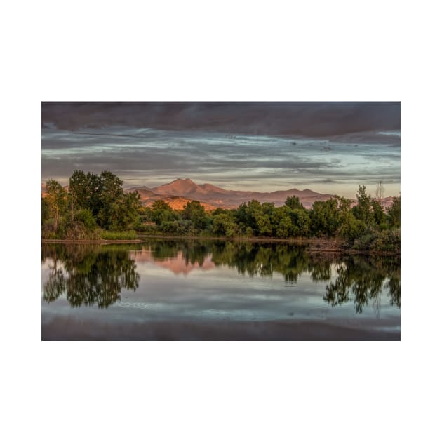 Twin Peaks And Golden Ponds by nikongreg