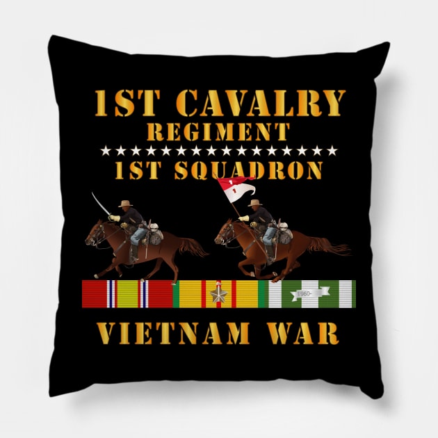 1st Squadron, 1st Cavalry Regiment - Vietnam War wt 2 Cav Riders and VN SVC X300 Pillow by twix123844