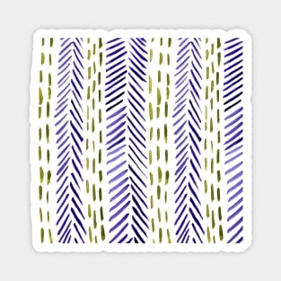 Abstract herringbone pattern - green and purple Magnet