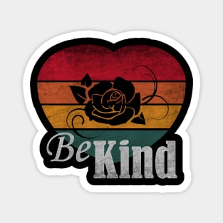 Be Kind T-shirt Heart Retro Magnet