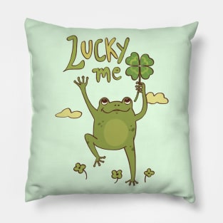 Lucky me - Frog Pillow