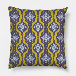 Abstract ikat floral pattern Pillow